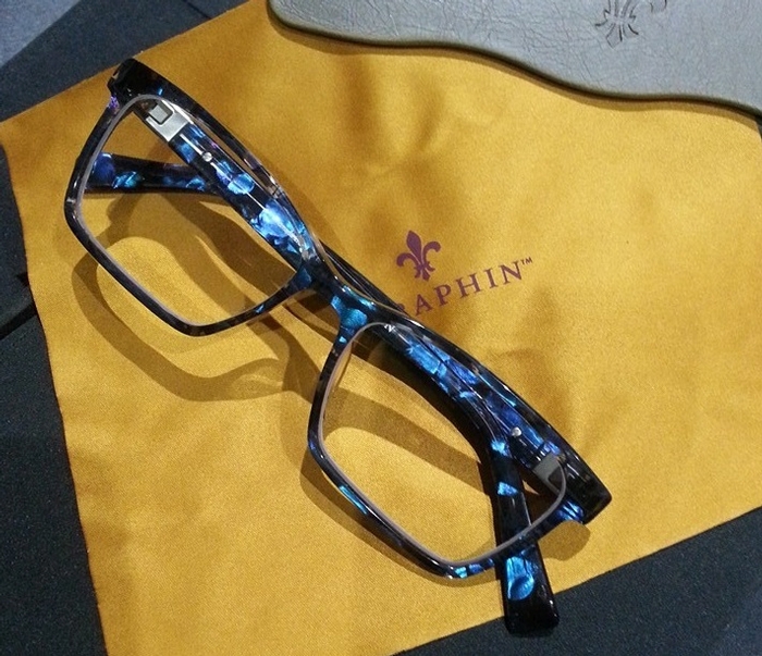 Specs Boutique Mobile Optician