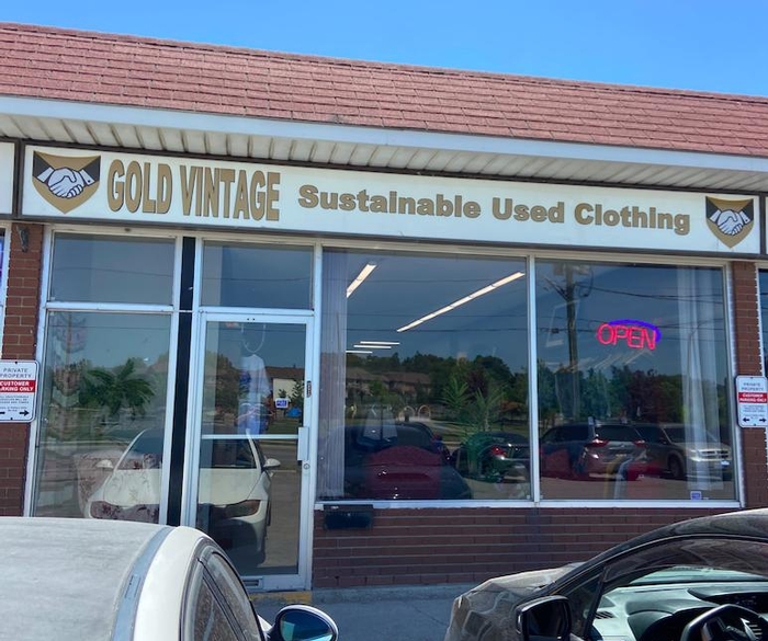 Gold Vintage Sustainable Used Clothing